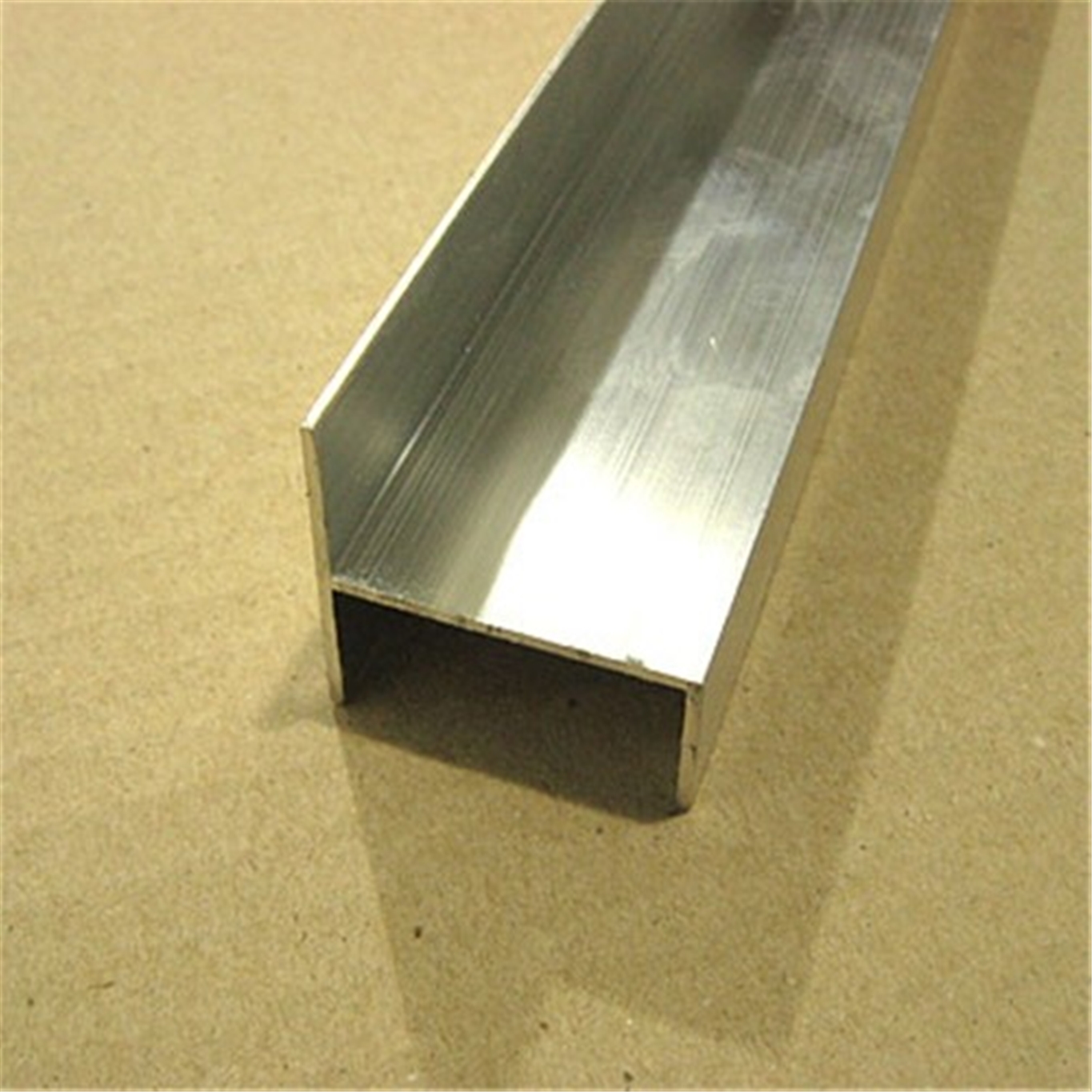 Aluminum Chair Rail Plain - 94"