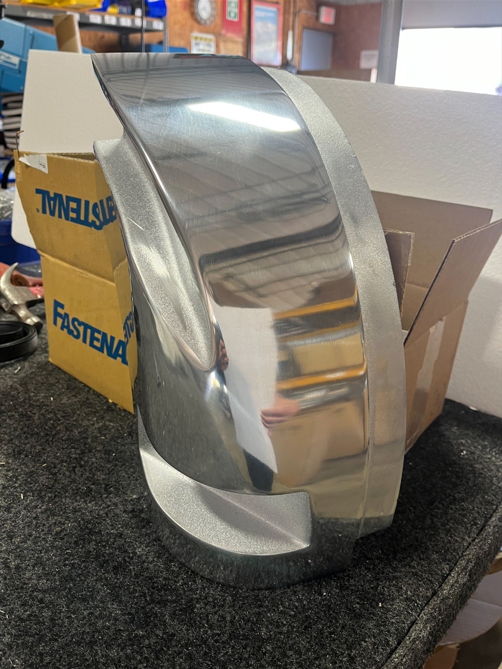 ALUMINUM, CASTING CURB SIDE